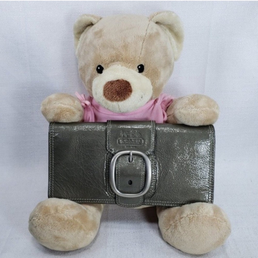 COACH 💚 Clutch/Wallet